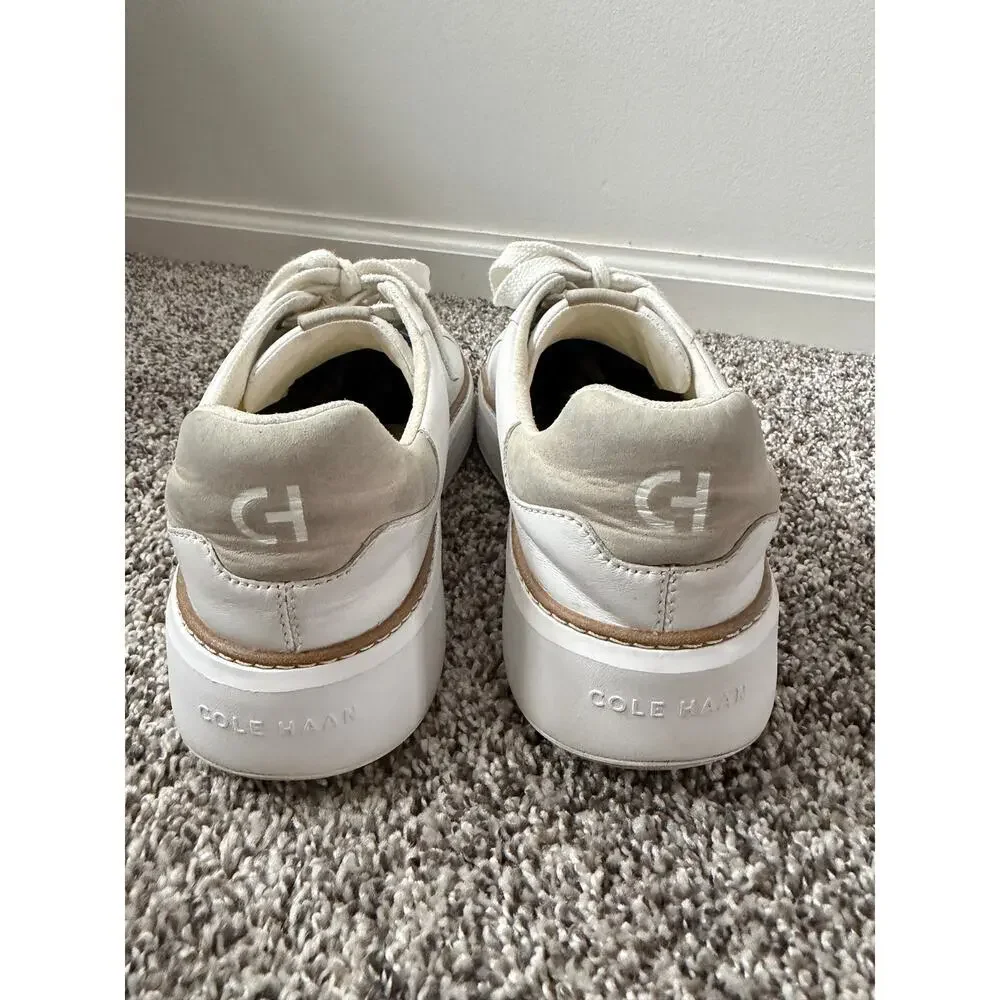 Cole Haan women's grandpro topspin size 9B